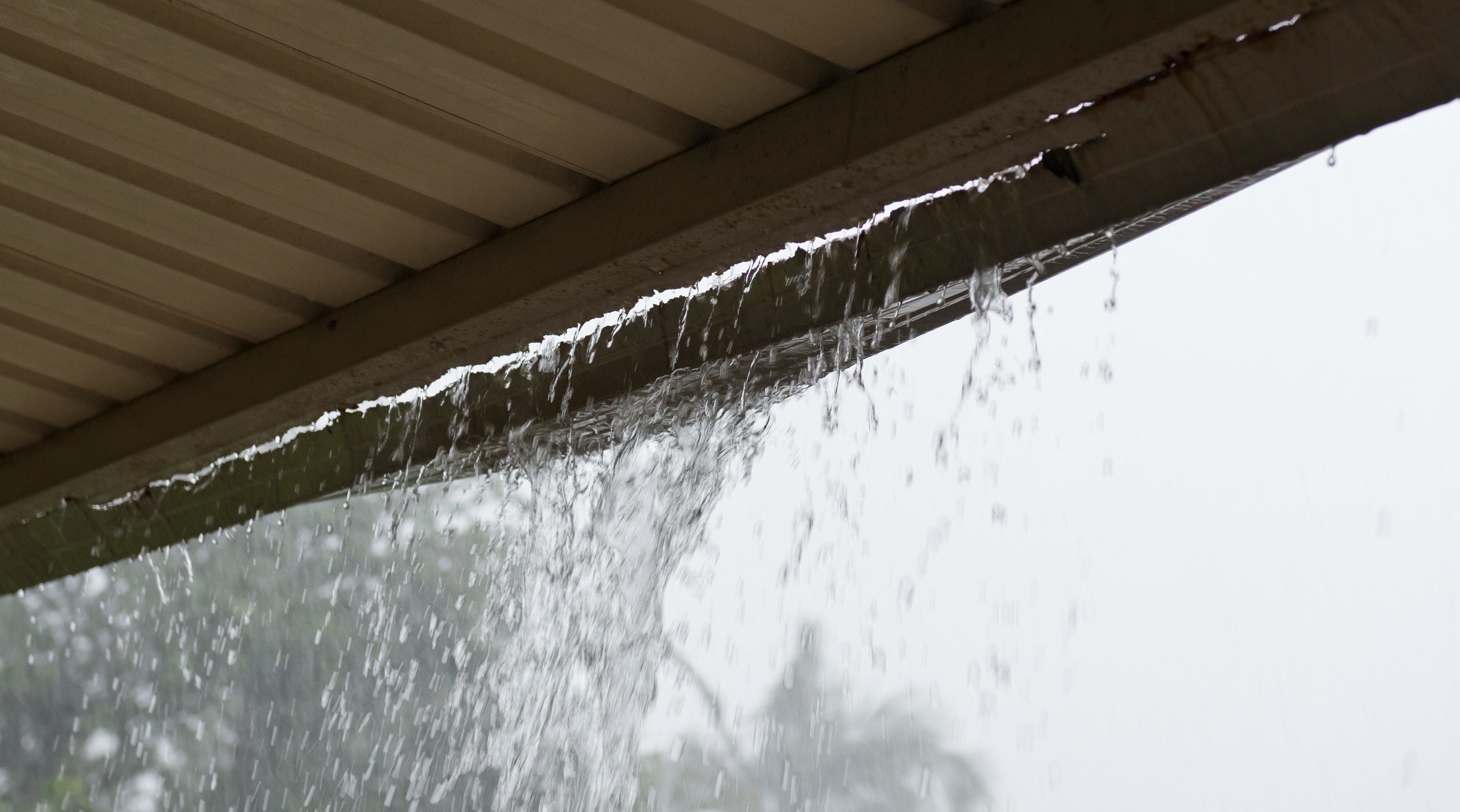 Roof Repair & Roof Replacement: Protect Your Home with Qualified Roofing Professionals